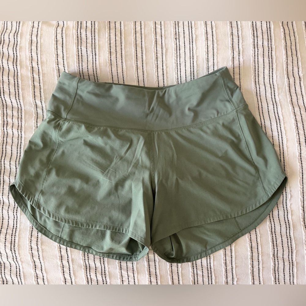 Lululemon Speed Up High Rise Lined Short Size 8 - Grey Eucalyptus